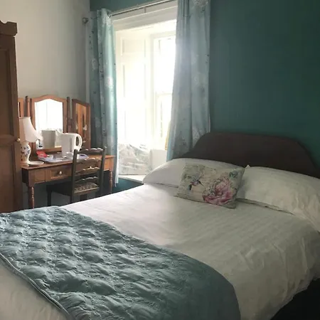 Hotel George & Dragon