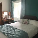Hotel George & Dragon