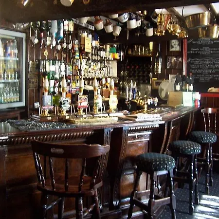 Hotel George & Dragon 4*