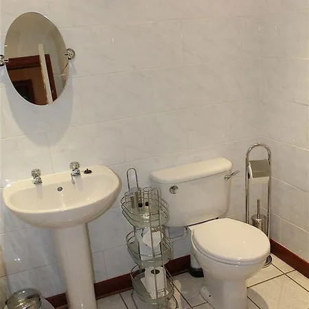 Hotel George & Dragon